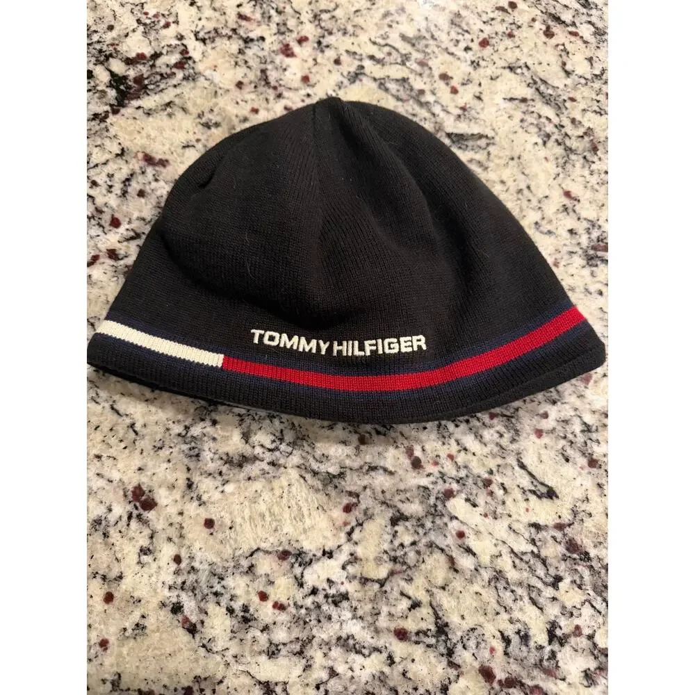 Y2K vintage Tommy Hilfiger Skully